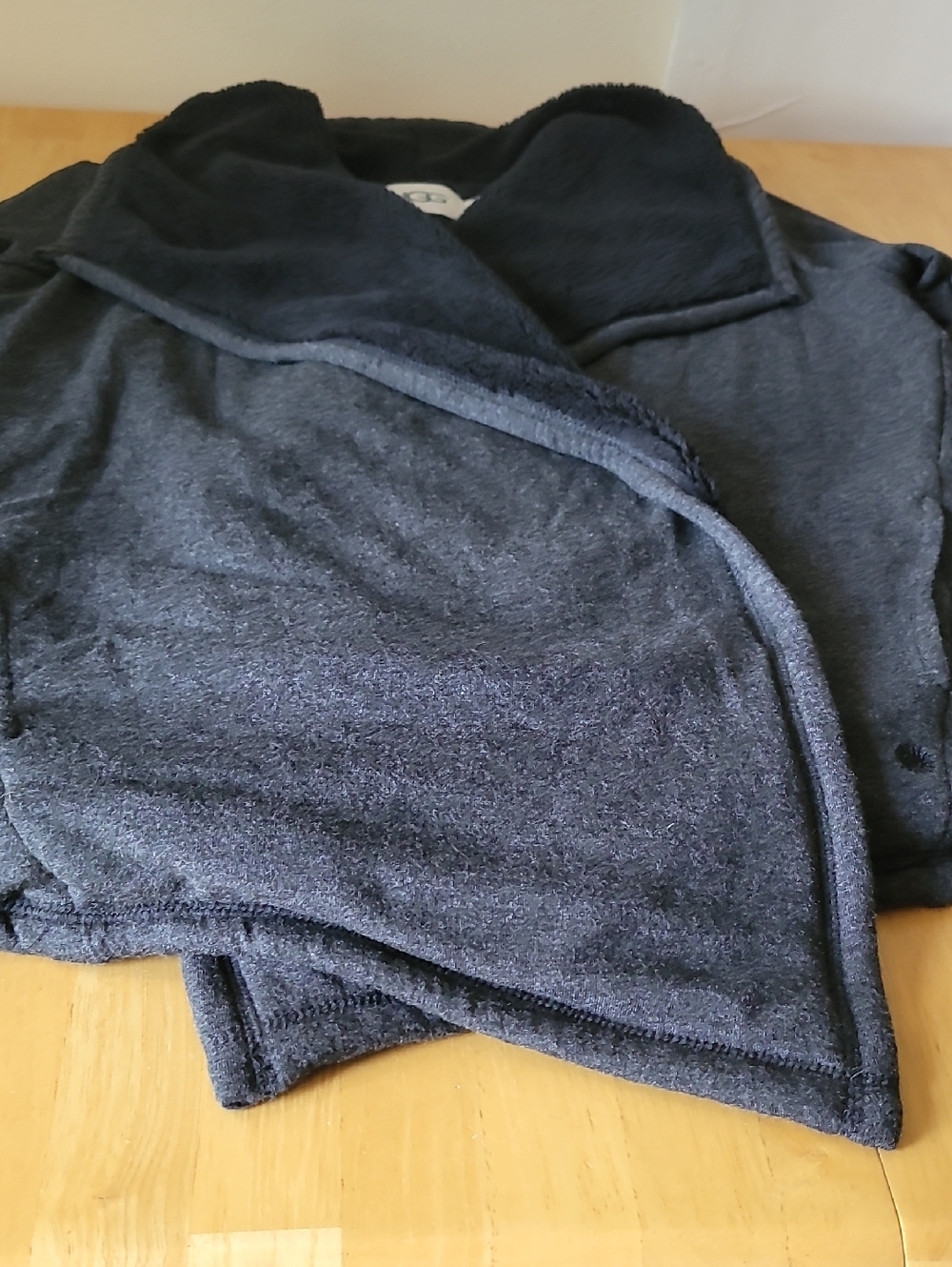 UGG Sherpa Lined Shawl Cardigan - Picture 8 of 13